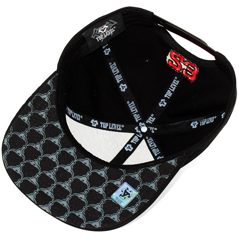 TOP LEVEL : BULL | Distinctive Stitches Line Print at Front Design Snapback Cap